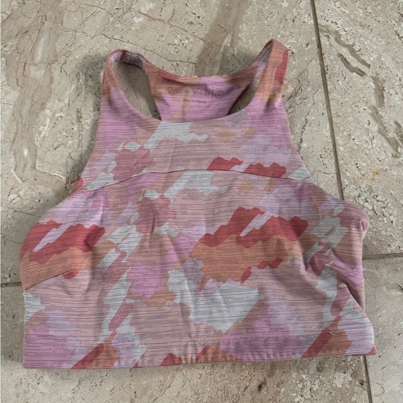 Outdoor voices  Pink camo Patterned Racerback sports bra size medium - Picture 1 of 2